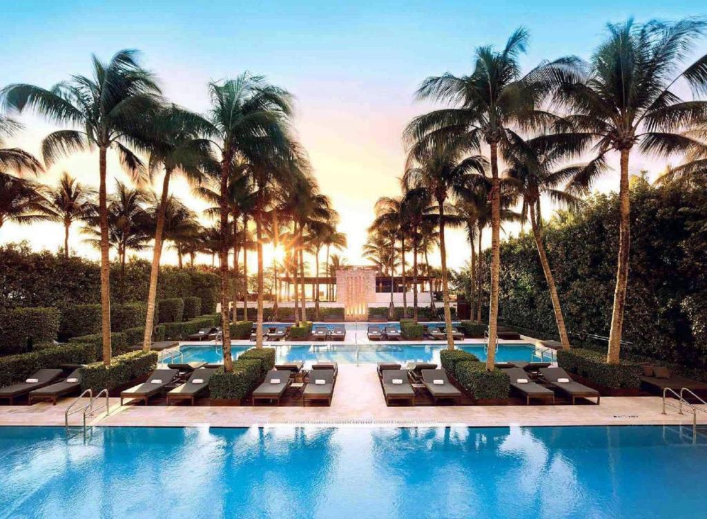 The Setai Miami Beach luxury hotel pool